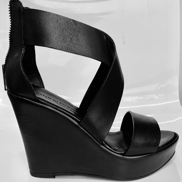 WOMAN BY COMMON PROJECT ITALY Shoes - Picture 3 of 7